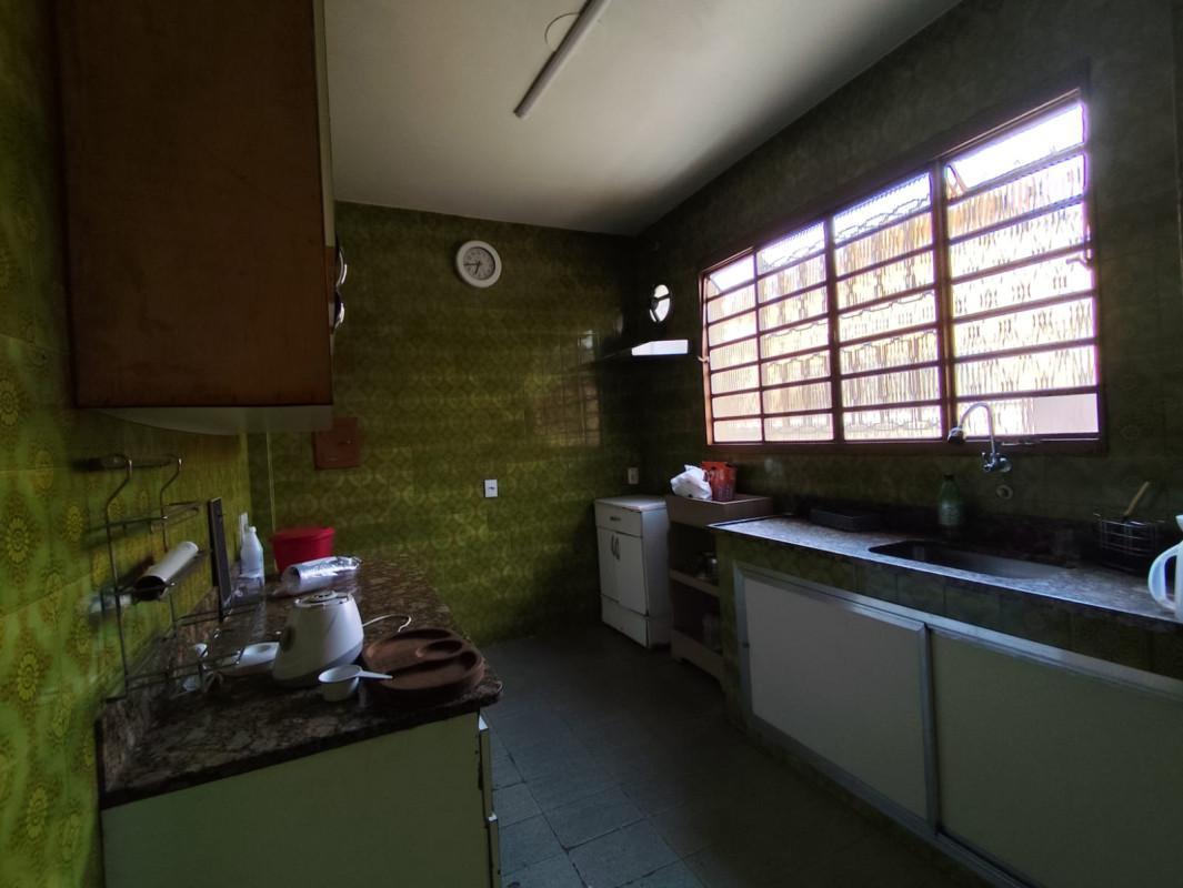 Casa, Padre Eustáquio, 7 Quartos, 4 Vagas, 2 Suítes