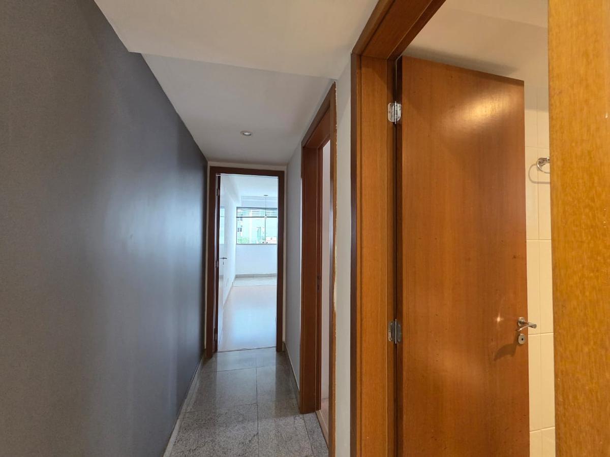 Apartamento, Funcionários, 2 Quartos, 2 Vagas, 1 Suíte