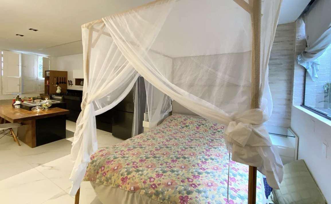 Casa, Lourdes, 3 Quartos, 0 Vaga, 1 Suíte