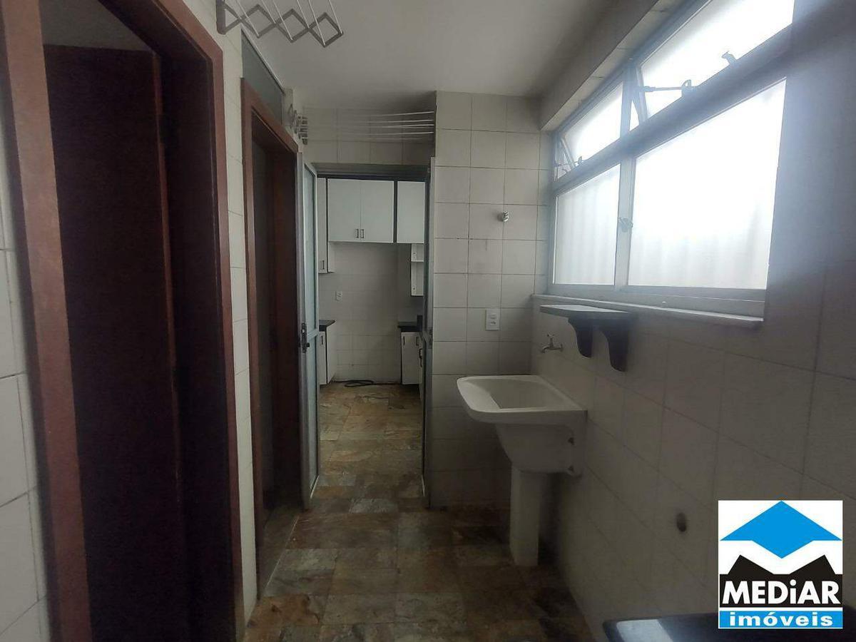 Apartamento, Floresta, 4 Quartos, 2 Vagas, 1 Suíte