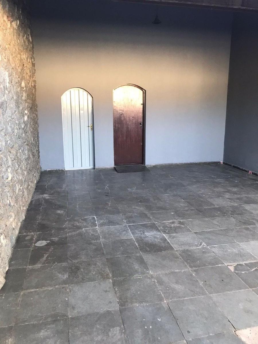 Casa Comercial, Santa Branca, 4 Quartos, 4 Vagas, 2 Suítes