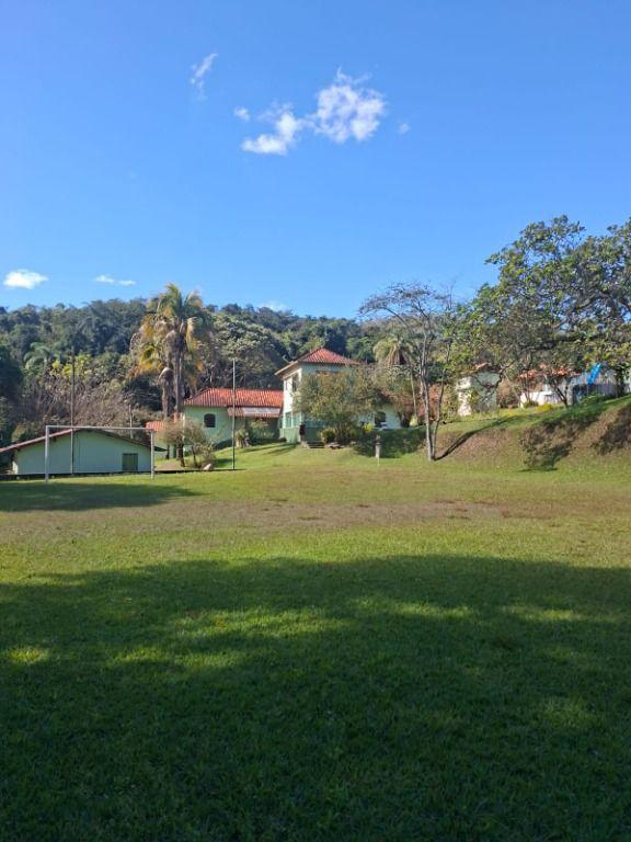 Fazenda, Ravena, 6 Quartos, 0 Vaga, 1 Suíte