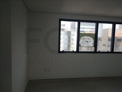 Andar, Funcionários, 0 Quarto, 5 Vagas