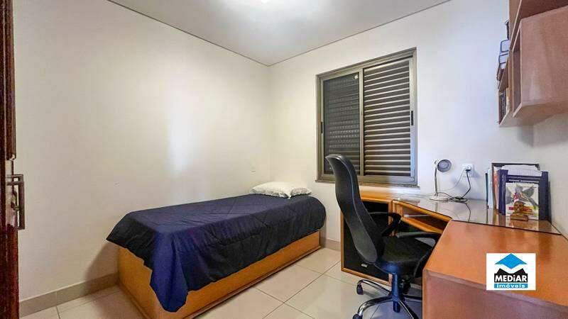 Apartamento, Funcionários, 3 Quartos, 2 Vagas, 1 Suíte