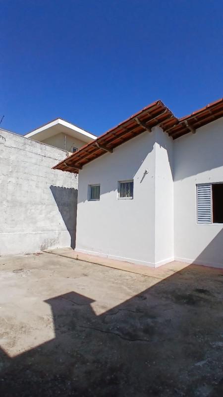Casa, Castelo, 4 Quartos, 2 Vagas, 1 Suíte
