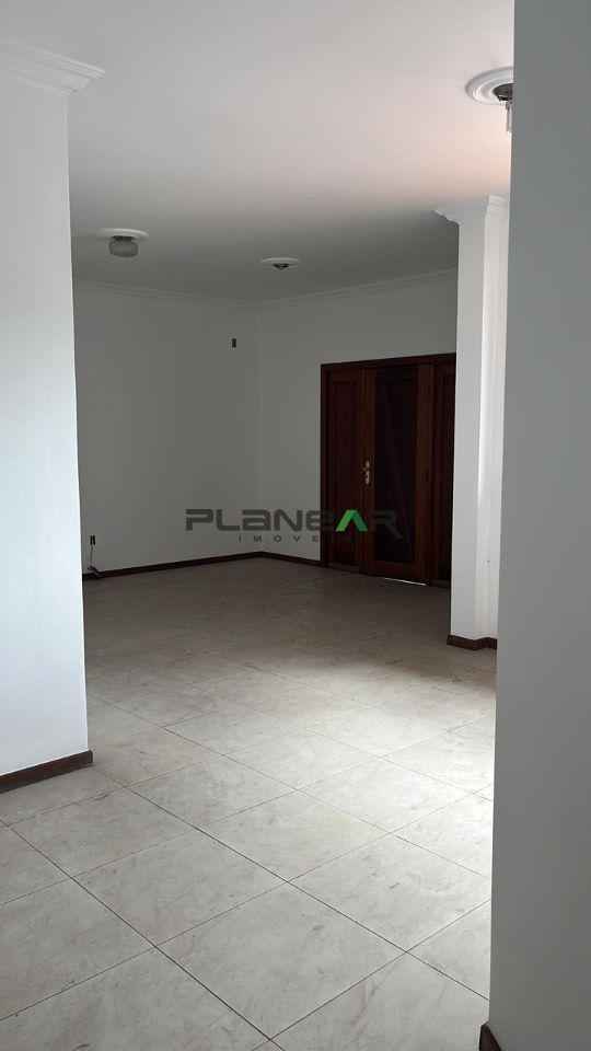 Casa Comercial, Jardim Riacho das Pedras, 3 Quartos, 2 Vagas, 1 Suíte