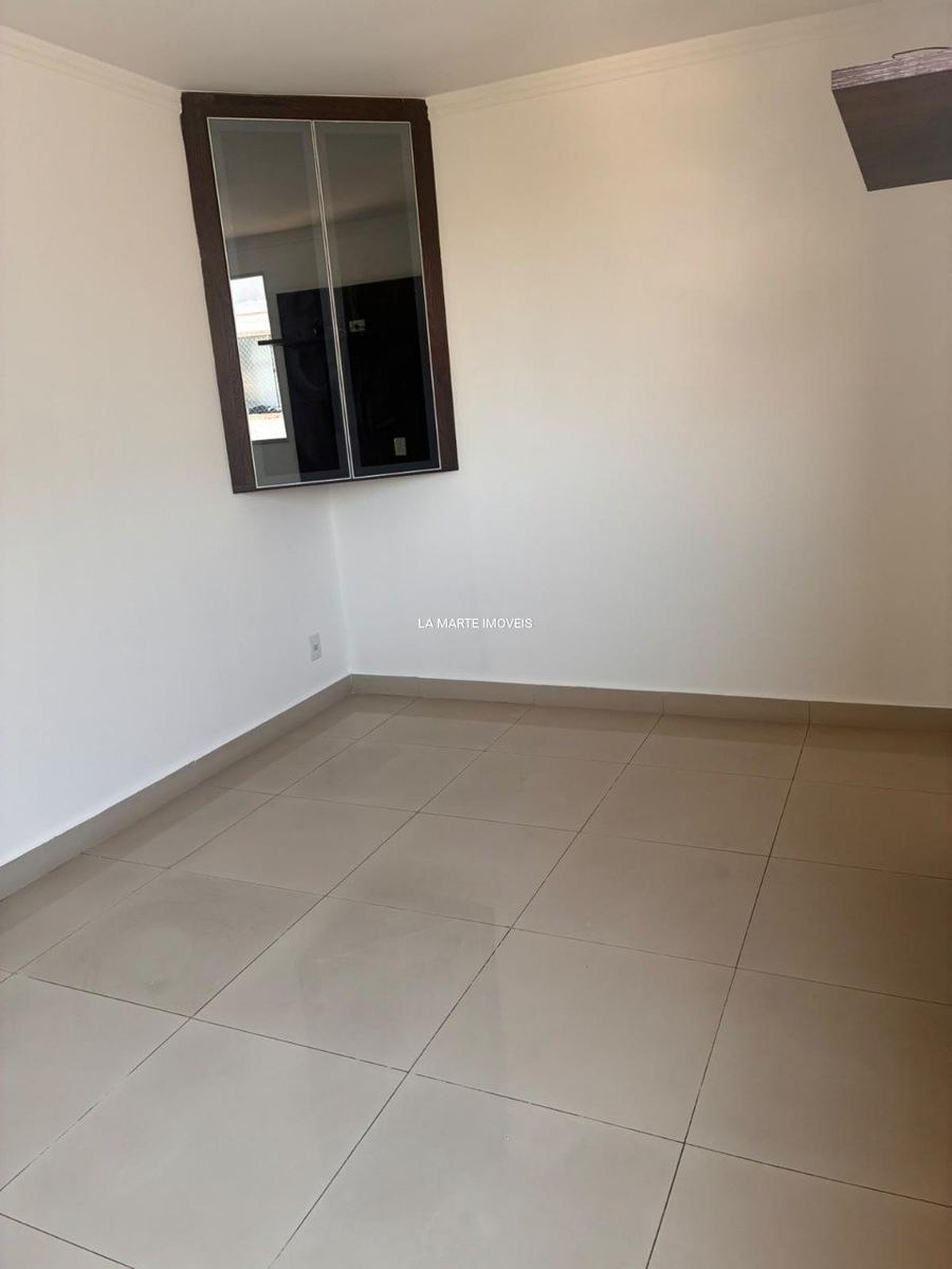 Apartamento, Santa Maria, 2 Quartos, 1 Vaga