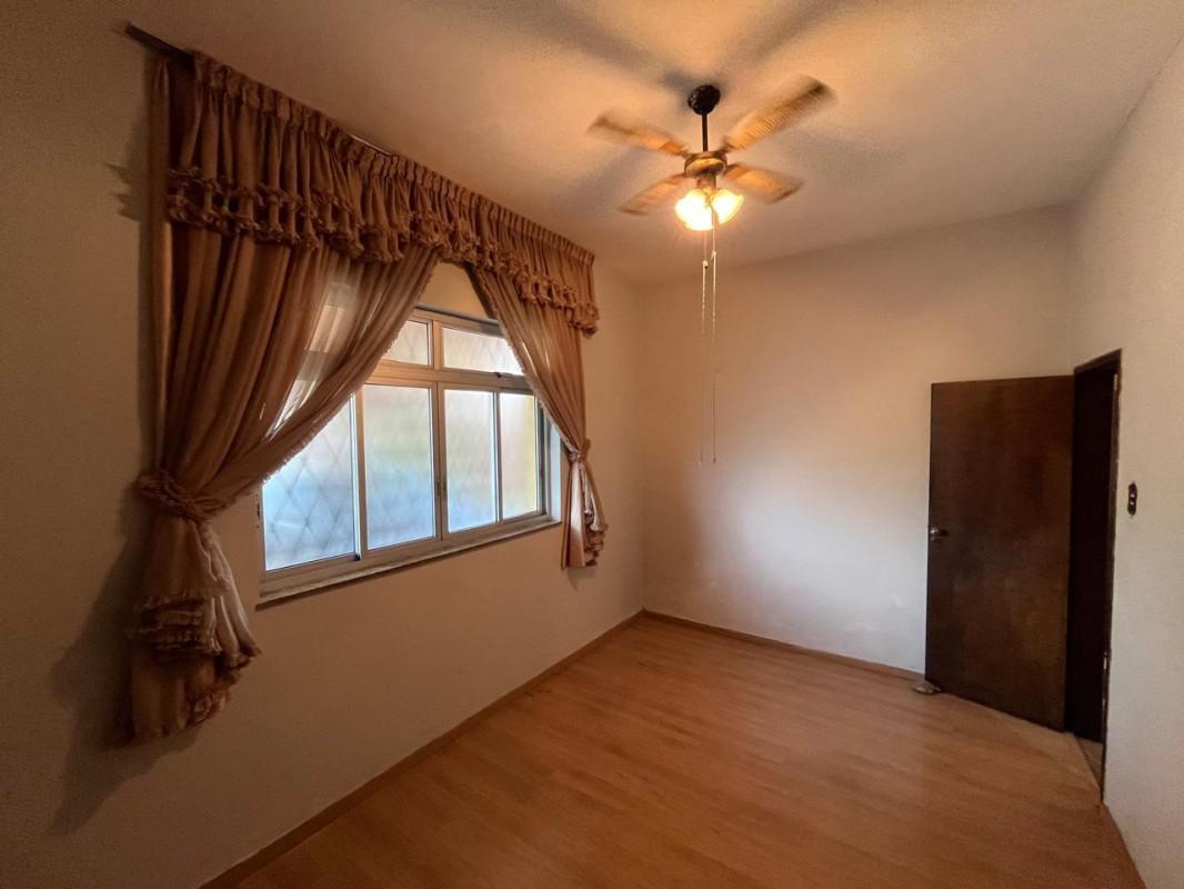 Casa, Carlos Prates, 3 Quartos, 2 Vagas