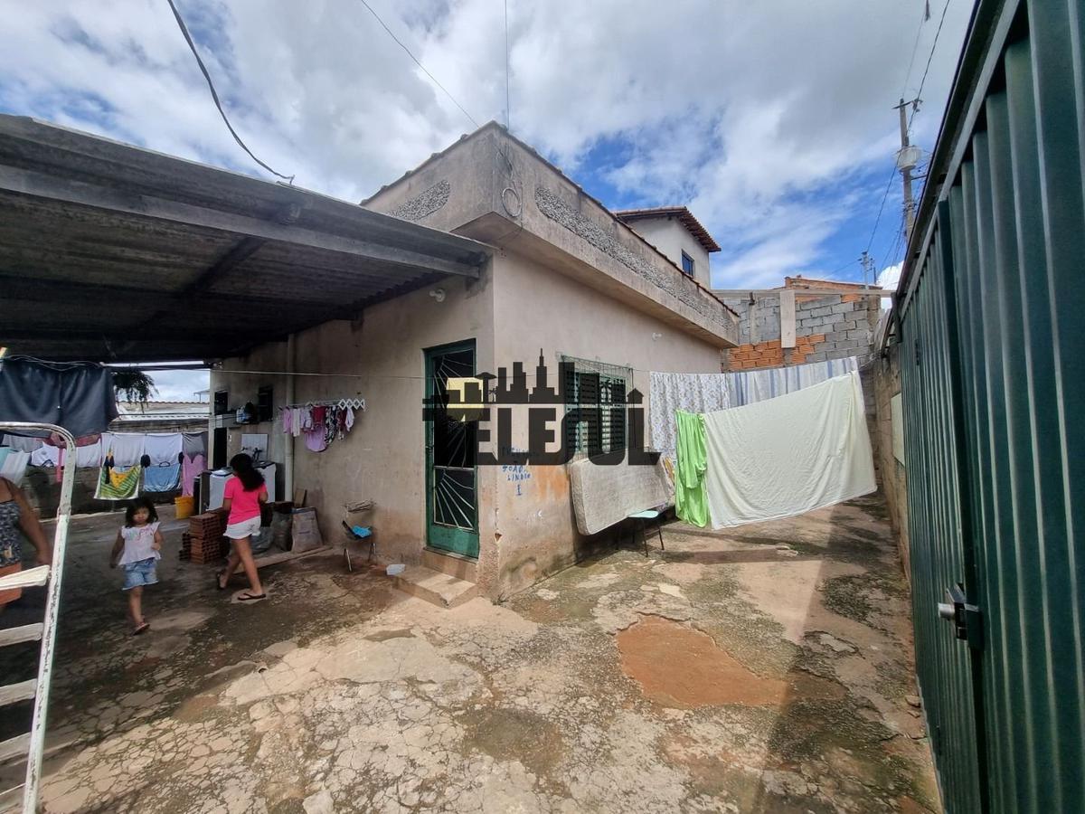 Casa, Jardim Áurea, 2 Quartos, 2 Vagas