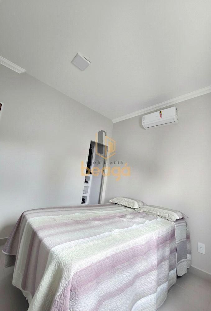 Casa, Tropical, 5 Quartos, 5 Vagas, 1 Suíte