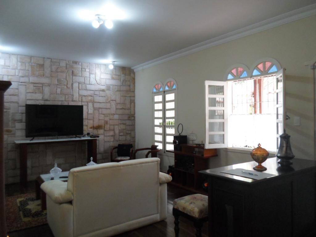 Casa, São Luiz (pampulha), 4 Quartos, 3 Vagas, 1 Suíte