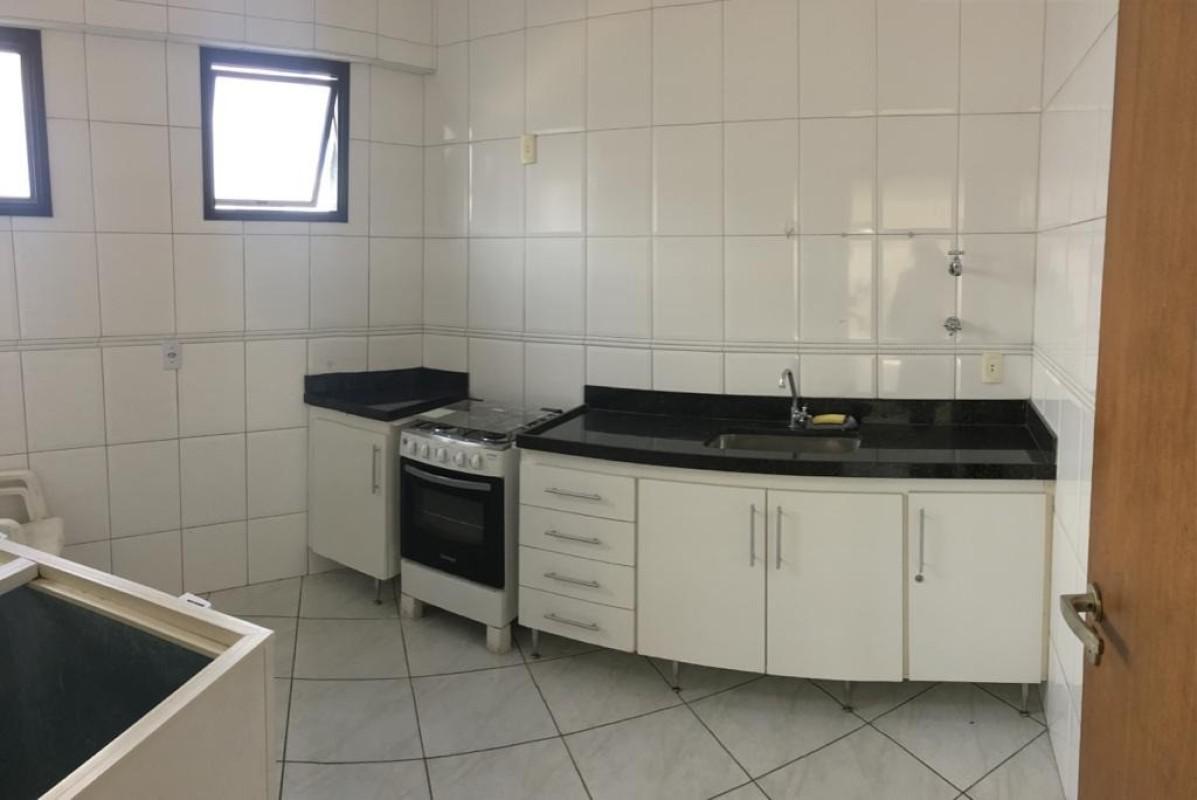 Cobertura, Santa Cruz Industrial, 3 Quartos, 5 Vagas, 1 Suíte