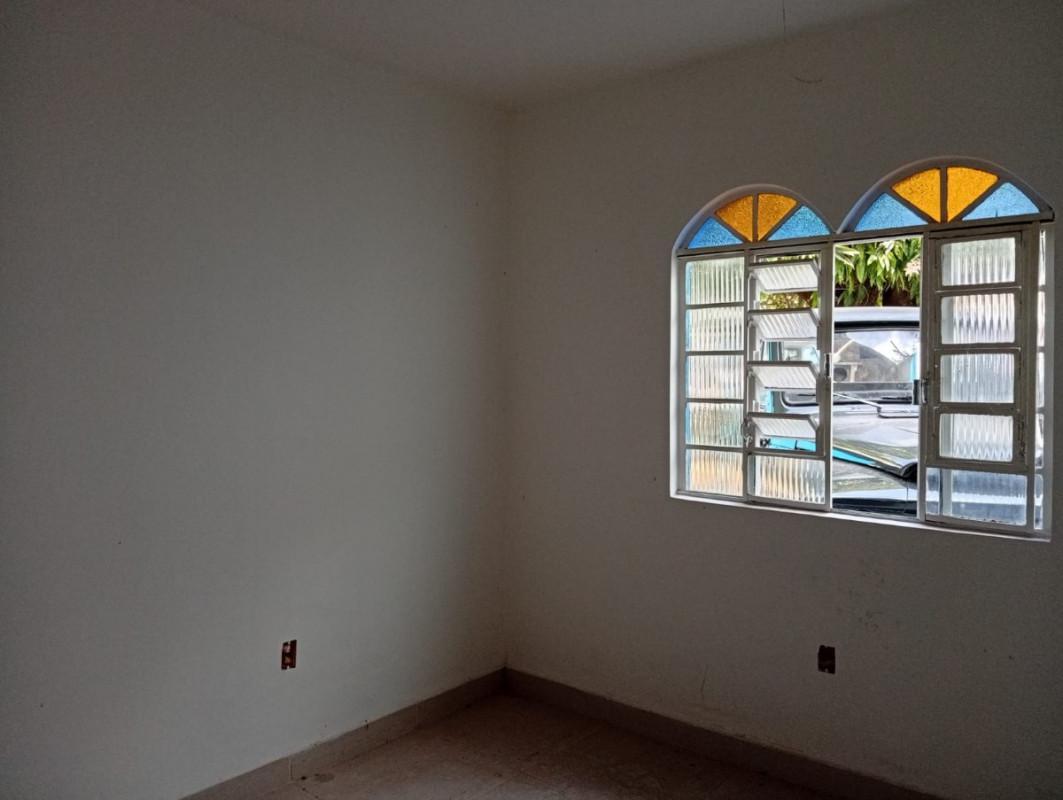 Casa, Renascença, 3 Quartos, 6 Vagas