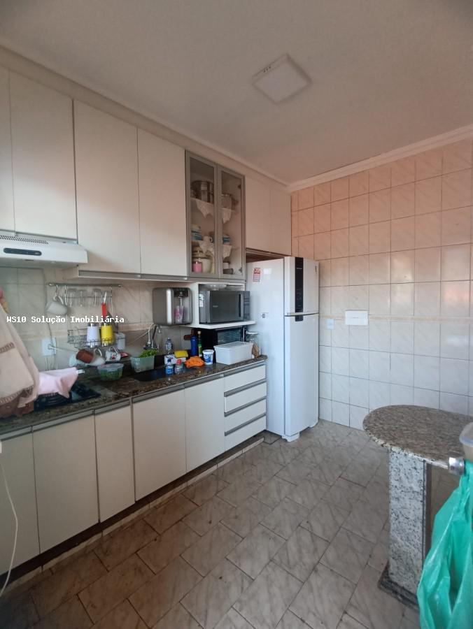 Casa, Santa Helena, 4 Quartos, 4 Vagas