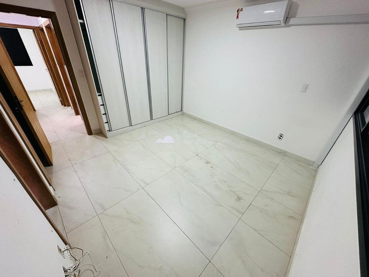 Casa, Itapoã, 3 Quartos, 4 Vagas, 1 Suíte