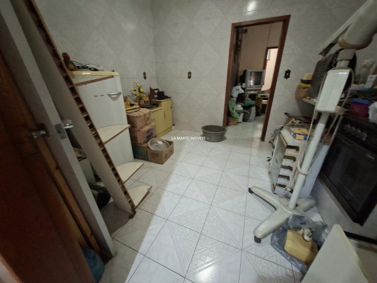 Casa, Amazonas, 3 Quartos, 5 Vagas, 1 Suíte