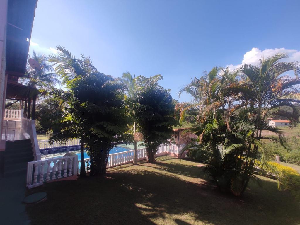 Fazenda, Casa Amarela, 9 Quartos, 10 Vagas, 5 Suítes