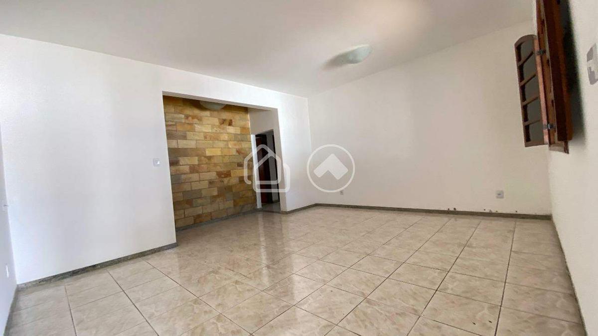 Casa, Palmeiras, 3 Quartos, 3 Vagas, 1 Suíte