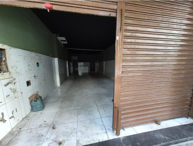 Andar, Centro, 0 Quarto, 0 Vaga