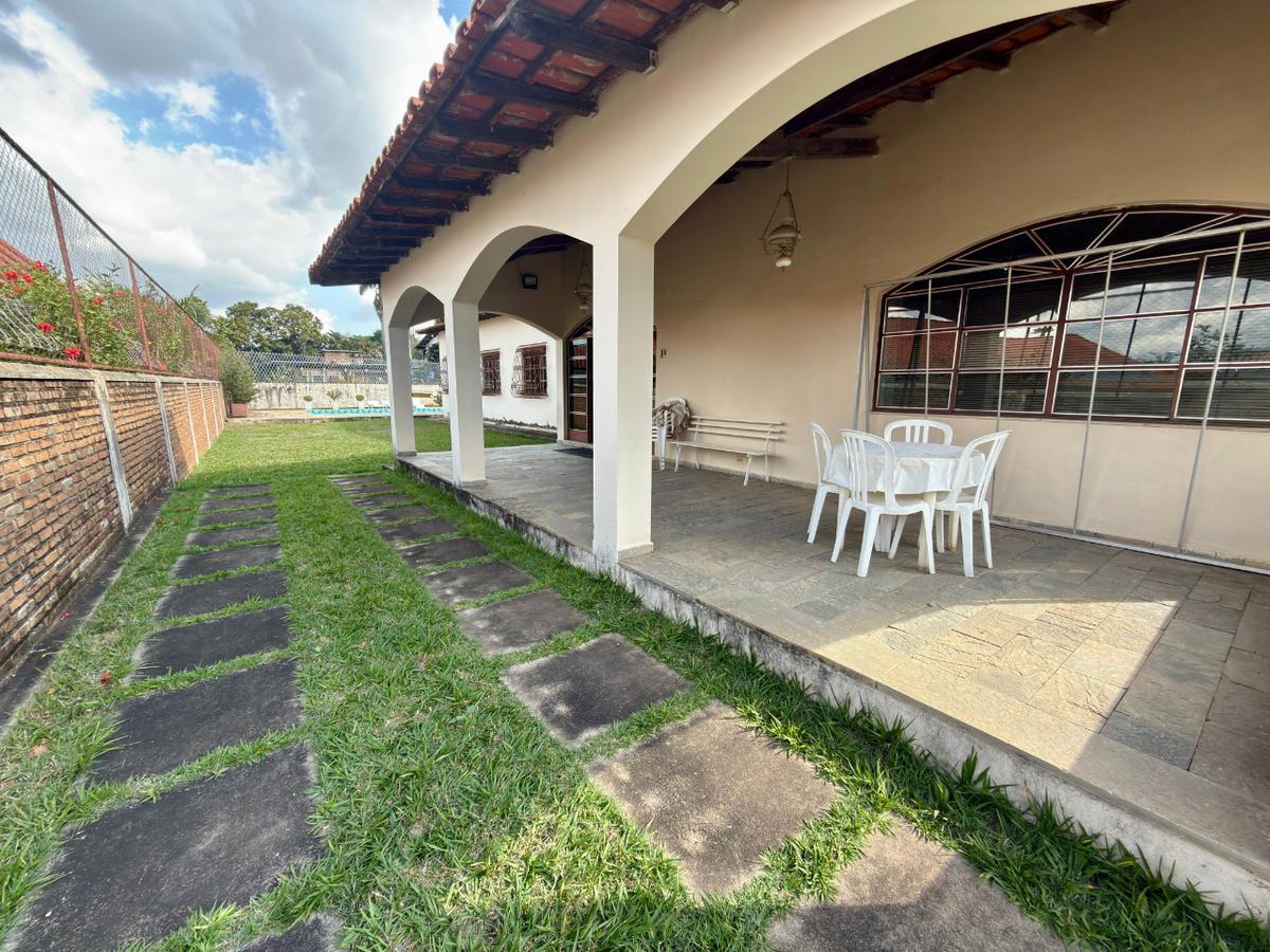 Casa, Bandeirantes (pampulha), 4 Quartos, 10 Vagas, 2 Suítes