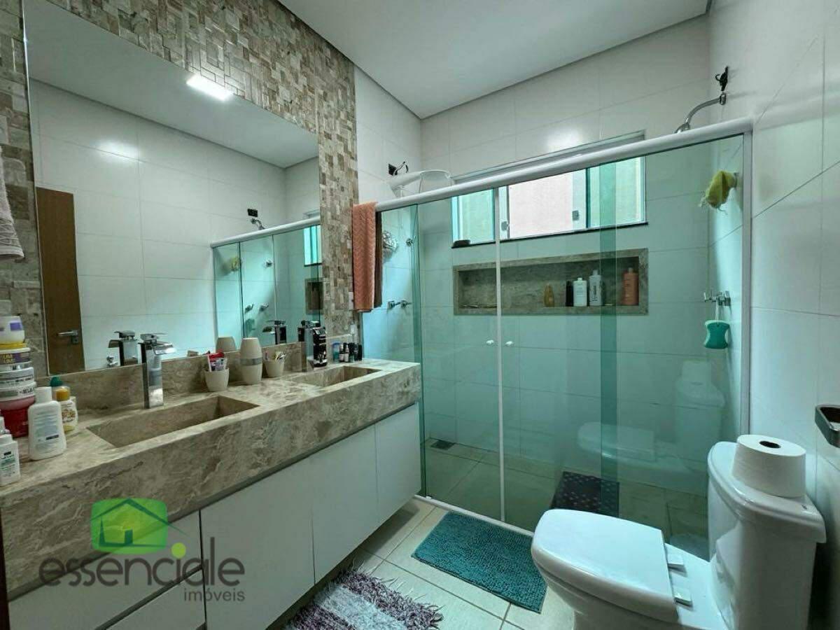 Casa, São Gonçalo, 3 Quartos, 8 Vagas, 1 Suíte