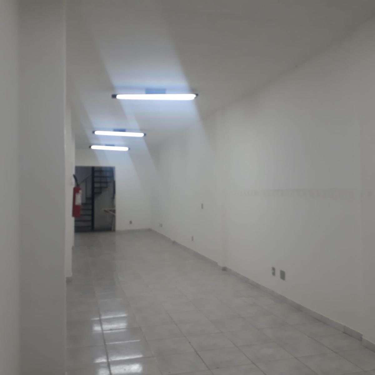 Loja, Centro, 1 Vaga