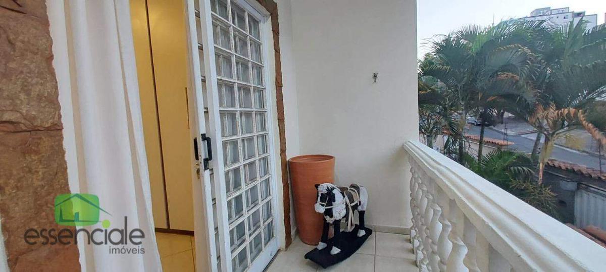 Casa, Santa Cruz Industrial, 3 Quartos, 2 Vagas