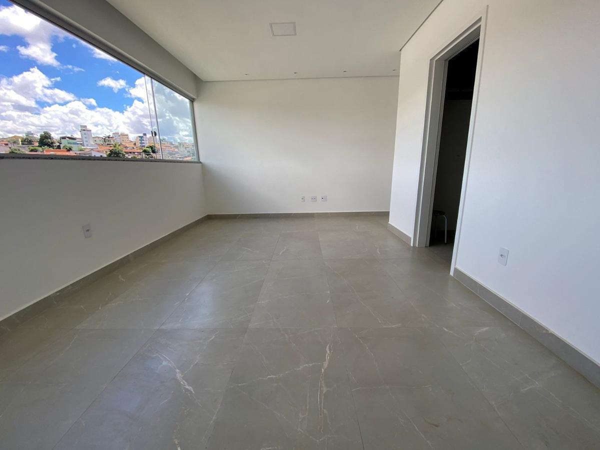 Apartamento, Candelária, 3 Quartos, 2 Vagas, 1 Suíte