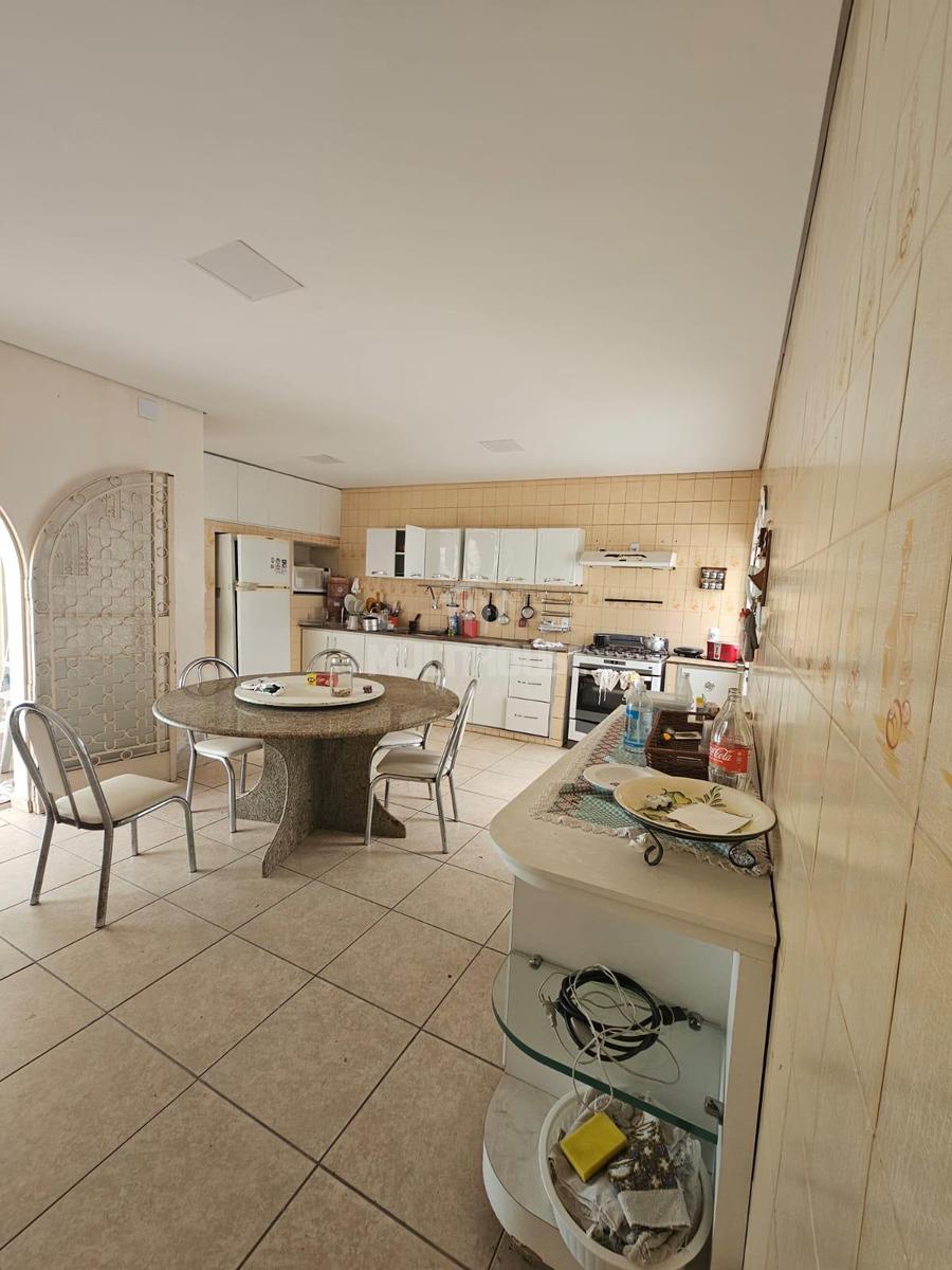 Casa, Itapoã, 3 Quartos, 2 Vagas, 1 Suíte