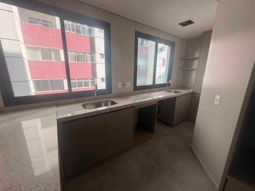 Apartamento, Lourdes, 2 Quartos, 2 Vagas, 1 Suíte
