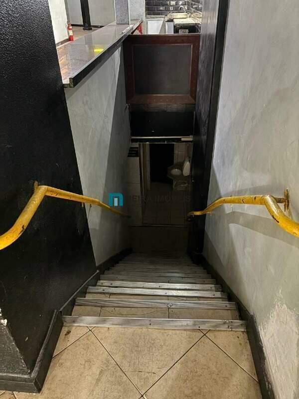 Andar, Centro, 0 Quarto, 0 Vaga
