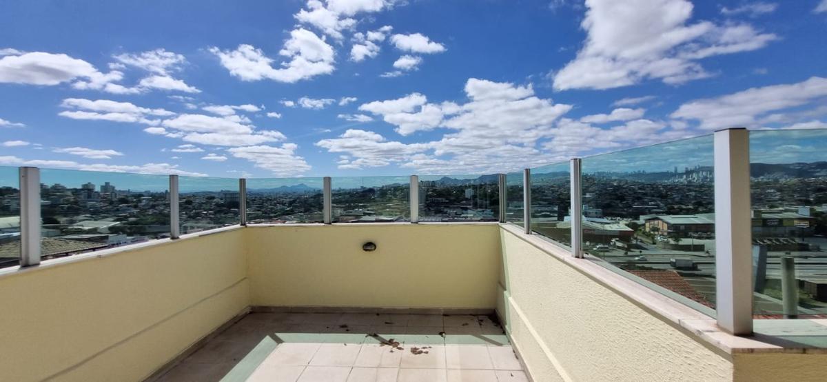 Cobertura, Santa Maria, 2 Quartos, 2 Vagas, 1 Suíte