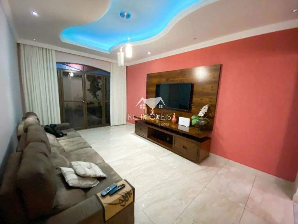 Casa, Milionários, 3 Quartos, 5 Vagas, 1 Suíte