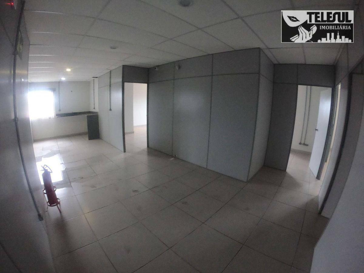 Andar, Centro, 0 Quarto, 14 Vagas