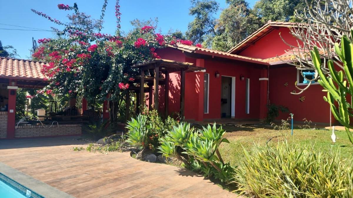 Fazenda, Palmital, 5 Quartos, 10 Vagas, 2 Suítes