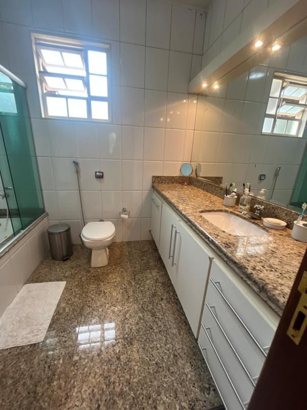 Casa, Bandeirantes (pampulha), 4 Quartos, 8 Vagas, 1 Suíte