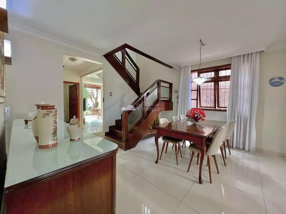 Casa, Itapoã, 5 Quartos, 3 Vagas, 2 Suítes