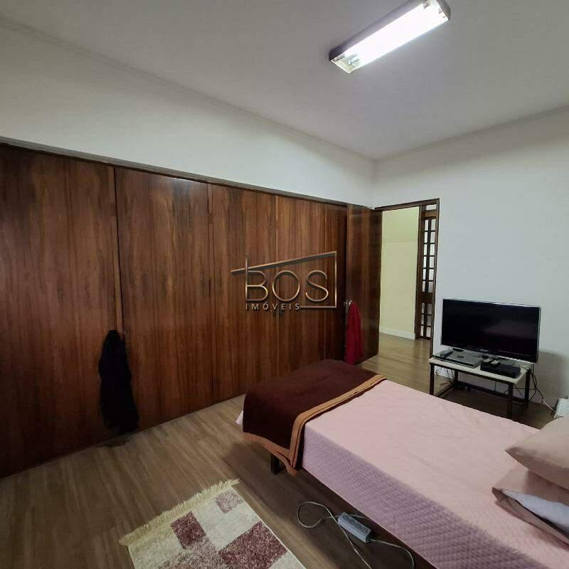 Casa, Cidade Jardim, 6 Quartos, 10 Vagas, 1 Suíte