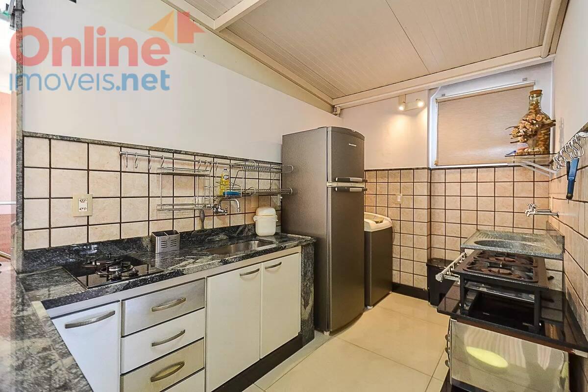 Cobertura, Cidade Nova, 4 Quartos, 0 Vaga, 1 Suíte