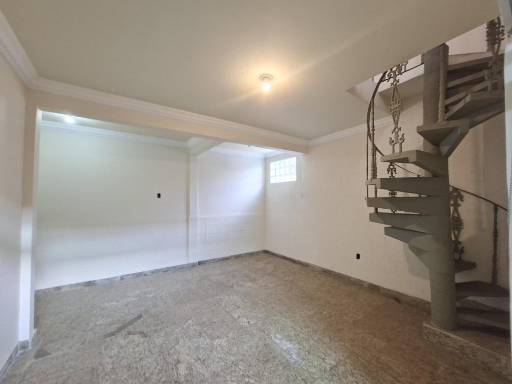 Casa, Santa Teresa, 4 Quartos, 3 Vagas, 2 Suítes