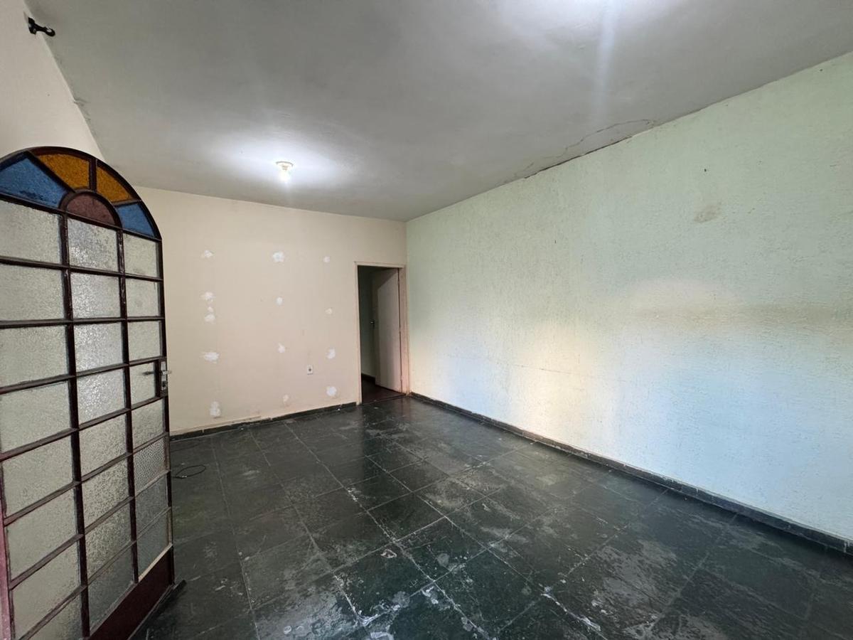 Casa, Santa Inês, 2 Quartos, 8 Vagas