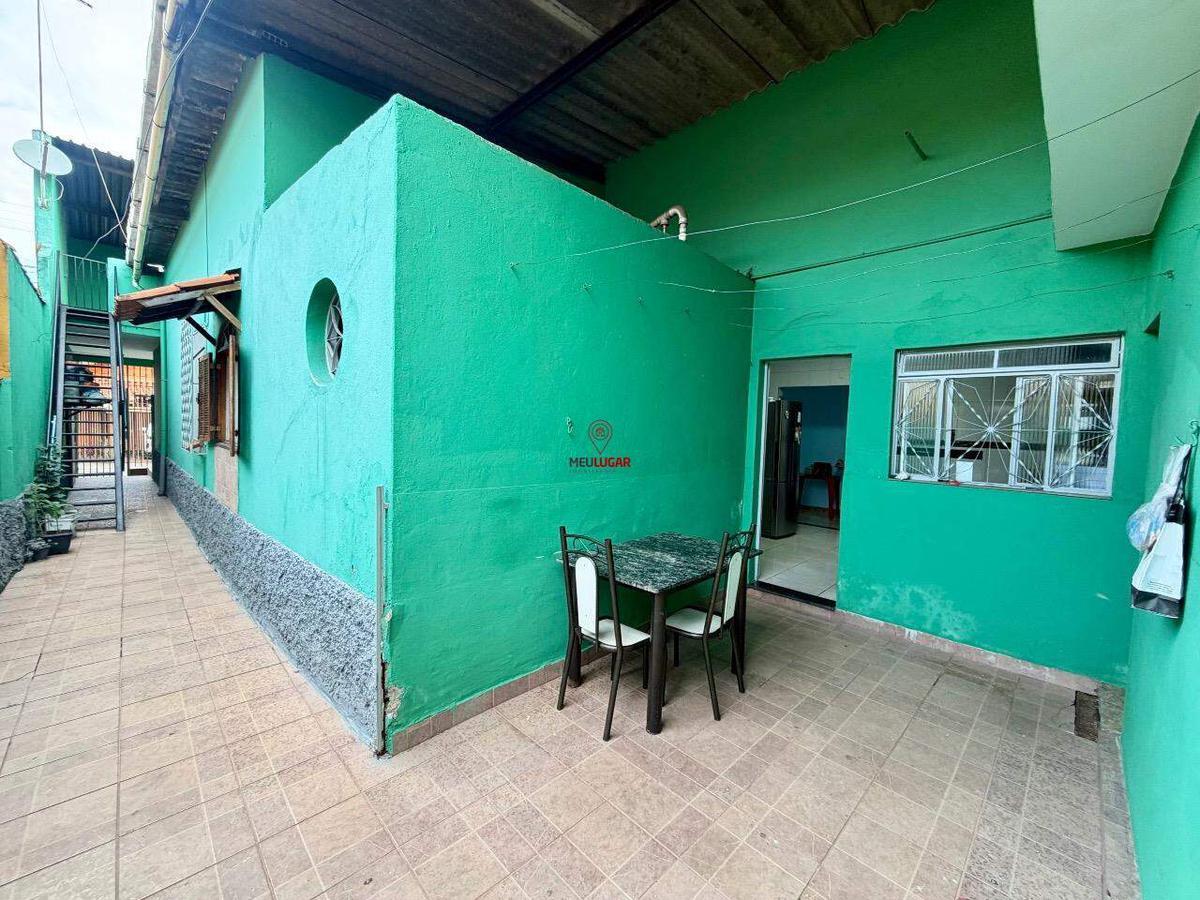 Casa, Tirol, 3 Quartos, 2 Vagas, 1 Suíte