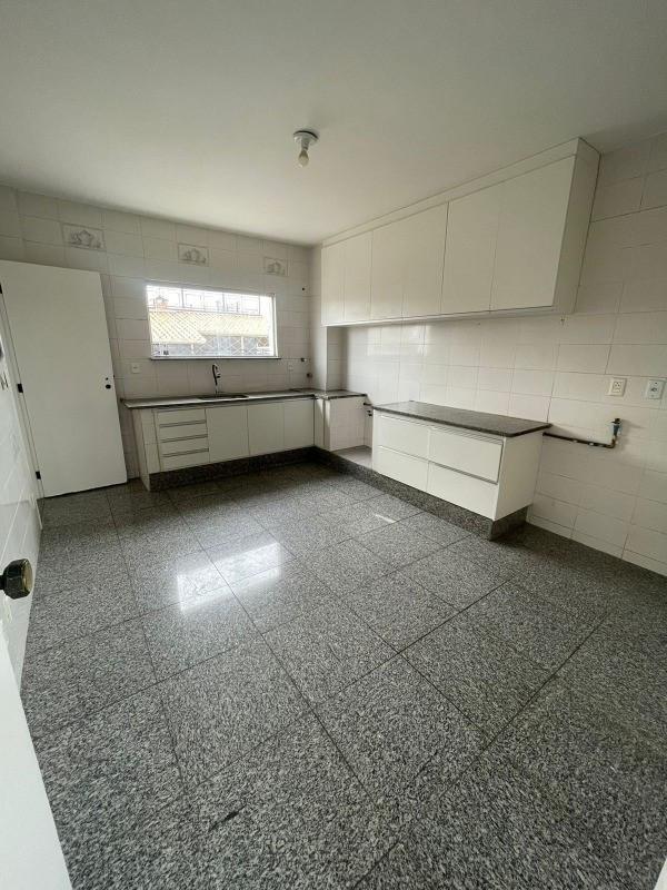 Apartamento, Sagrada Família, 4 Quartos, 2 Vagas, 2 Suítes