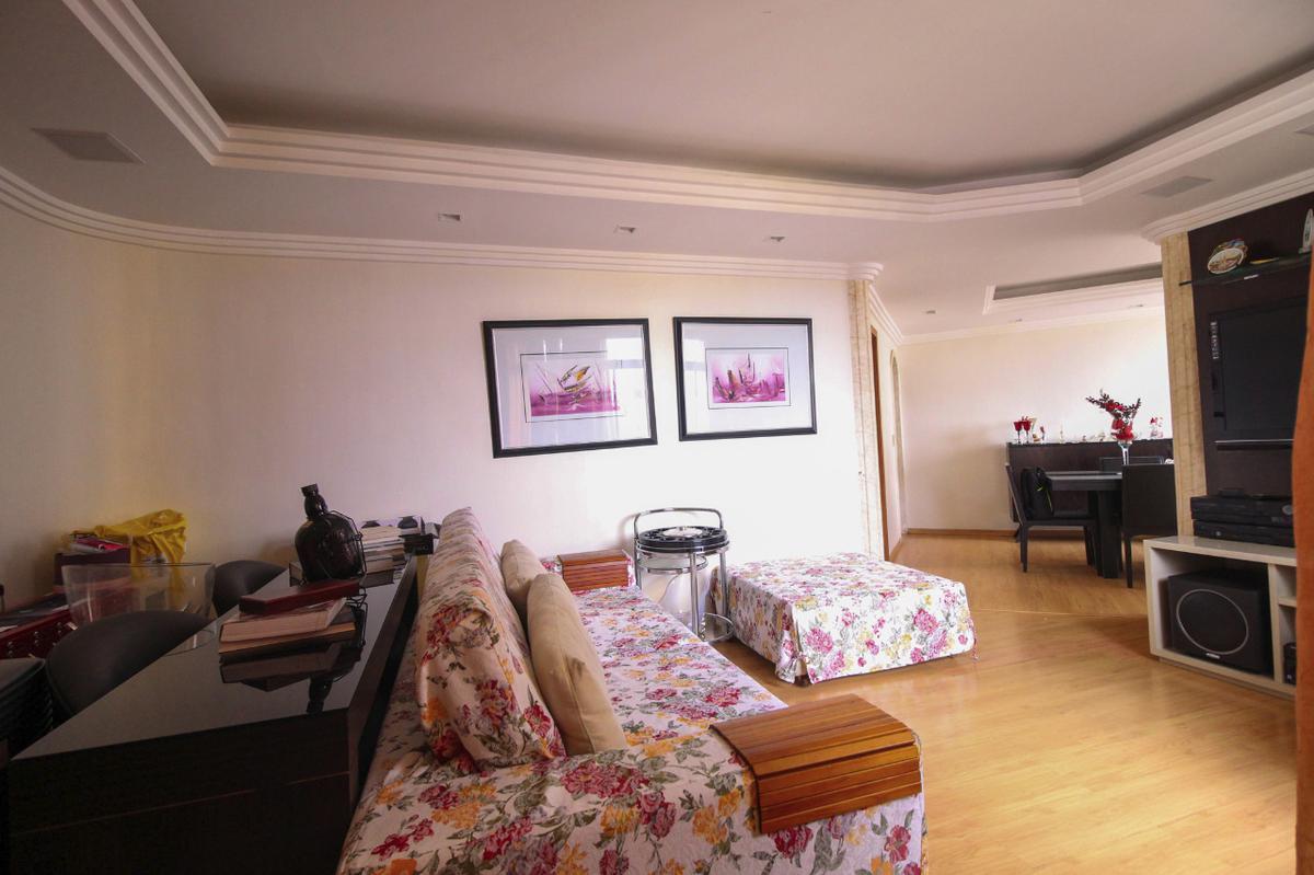 Apartamento, Sion, 4 Quartos, 3 Vagas, 1 Suíte