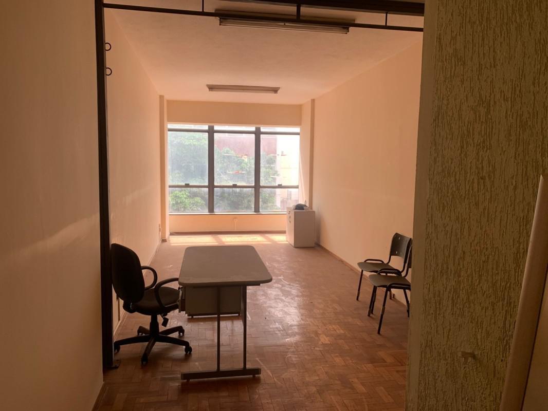 Sala, Centro, 0 Quarto, 0 Vaga