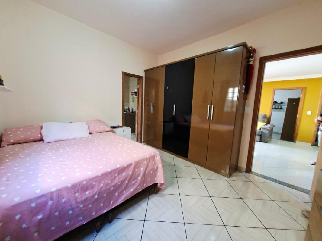 Casa, Araguaia, 4 Quartos, 3 Vagas, 1 Suíte