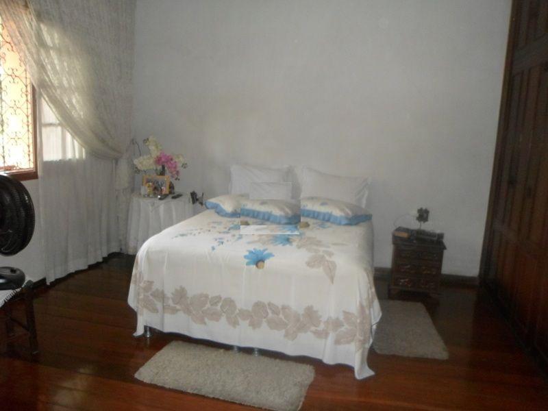 Casa, Vila Clóris, 4 Quartos, 4 Vagas, 1 Suíte