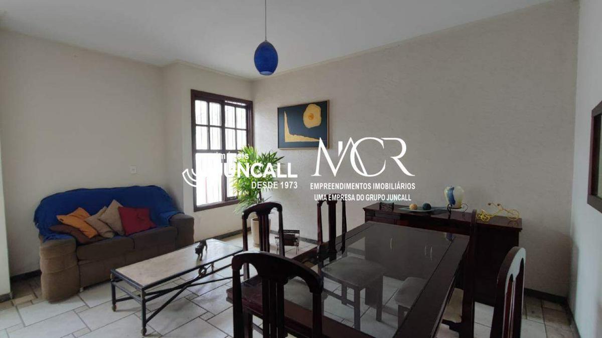 Casa, Santa Branca, 4 Quartos, 3 Vagas, 1 Suíte