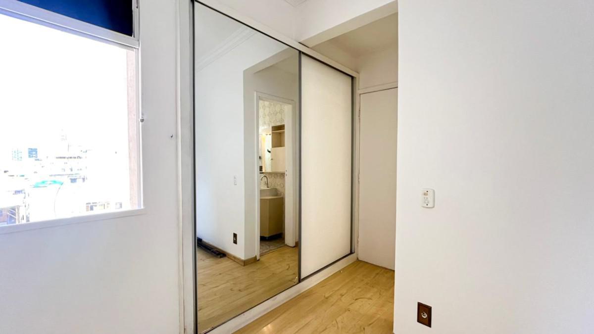 Apartamento, Floresta, 1 Quarto, 1 Vaga, 1 Suíte