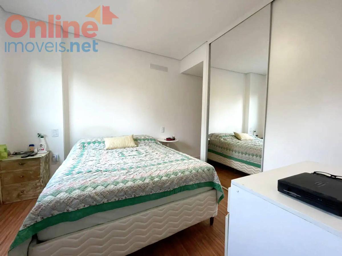 Cobertura, Serra, 4 Quartos, 0 Vaga, 2 Suítes